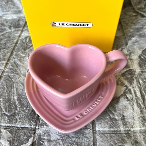 Le Creuset Heart Mug with Tray - Picture 3 of 8